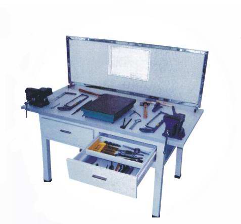 HY-902型  焊工、鉚工實操室成套設(shè)備（2座/桌）